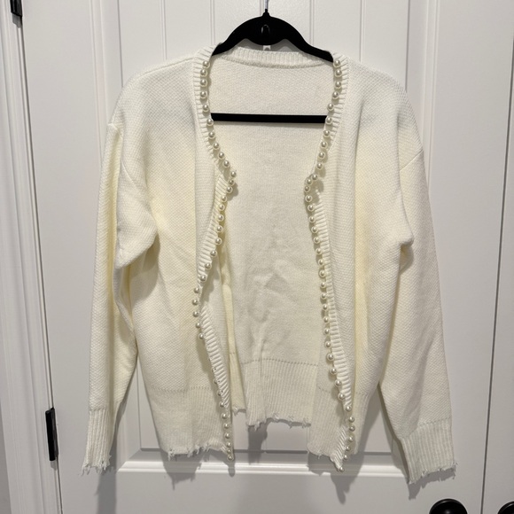 White Open-Front Cardigan with Pearls and distressing - Picture 2 of 11